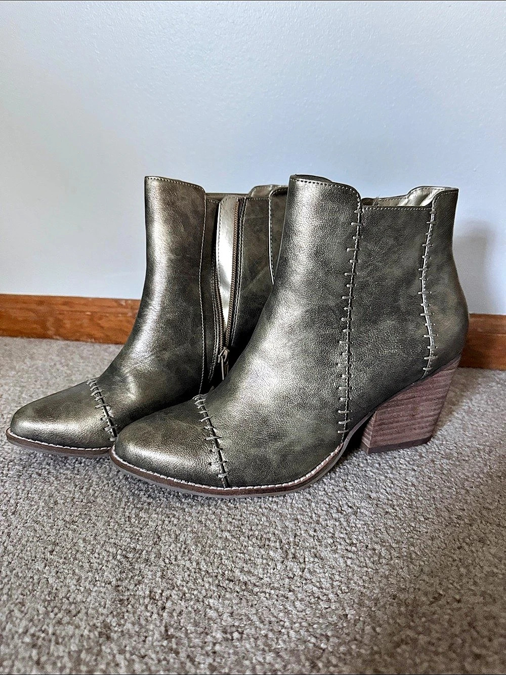 Coconuts by Matisse Leather Ankle Boots US 8.5 M Like New